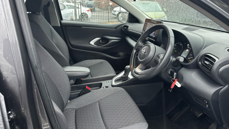 Toyota Yaris 1.5 Hybrid Icon 5dr CVT Hybrid Hatchback